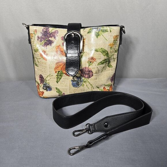 Patricia Nash Handbags - Patricia Nash Leather Crossbody Bag Floral Newspaper Print Buckle Front Zip